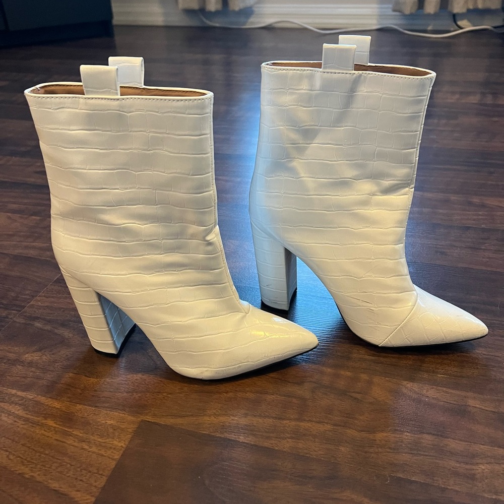 Altar’d State White Booties